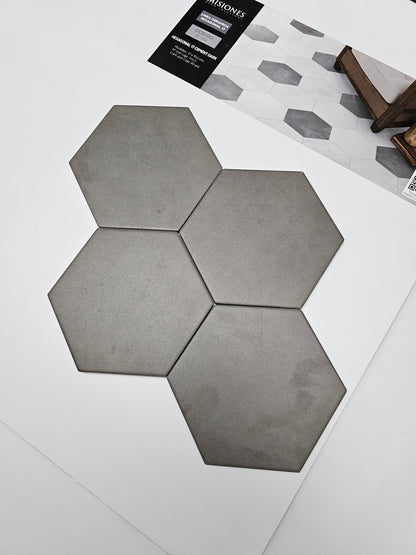 Hexagonal 17 Cement Dark - 17 x 19,5 cm - Ceramica - 1era