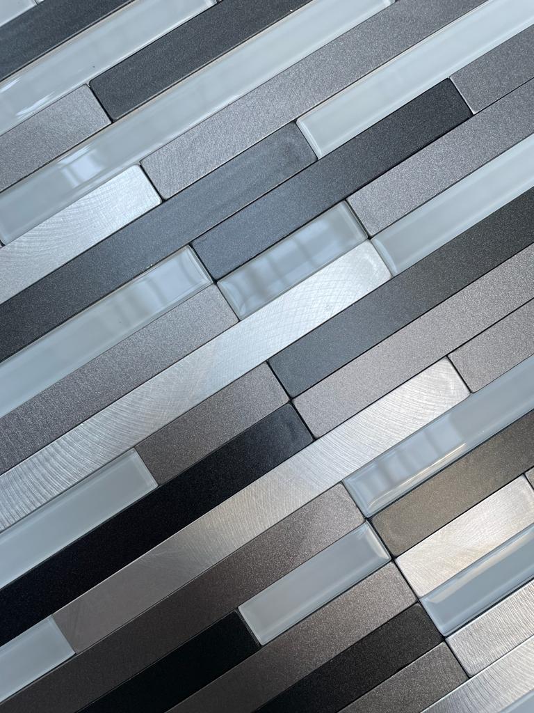 Lund Alum Strips Gray - PAL2011 - 1era